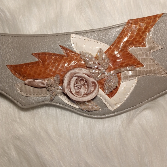 Waldorf Creations Miami Florida Vintage Belt - Picture 5 of 7